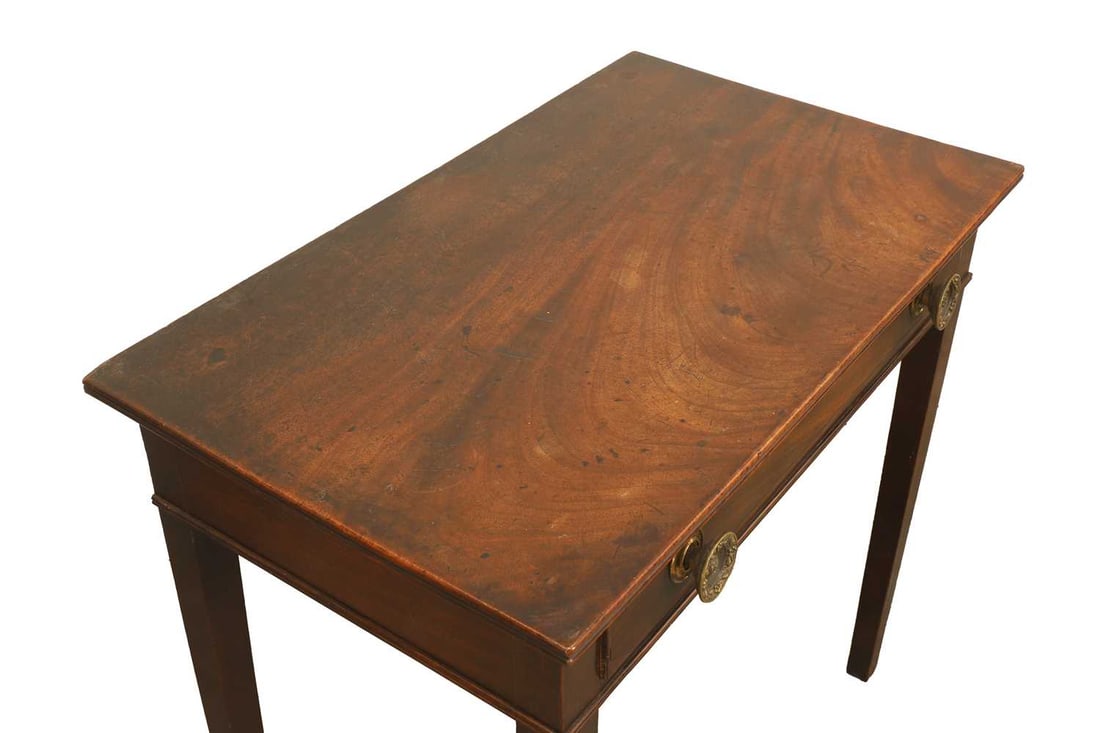 A mahogany breakfast table, 19th century, - 2