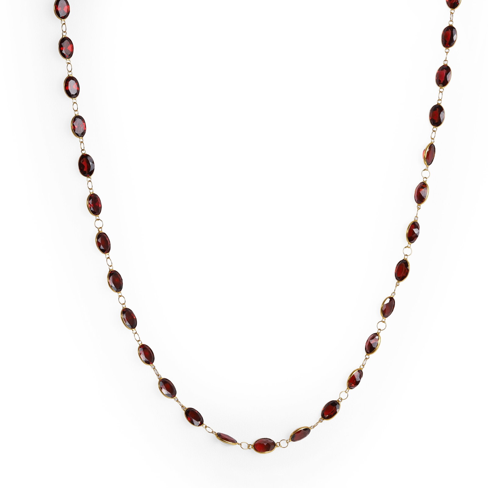 A garnet set necklace, (1 of 2)