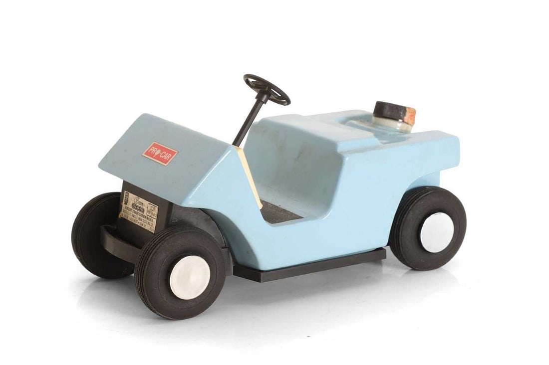 A Jim Beam 'Pro-Car' golf cart whiskey decanter, 20th century, (1 of 4)