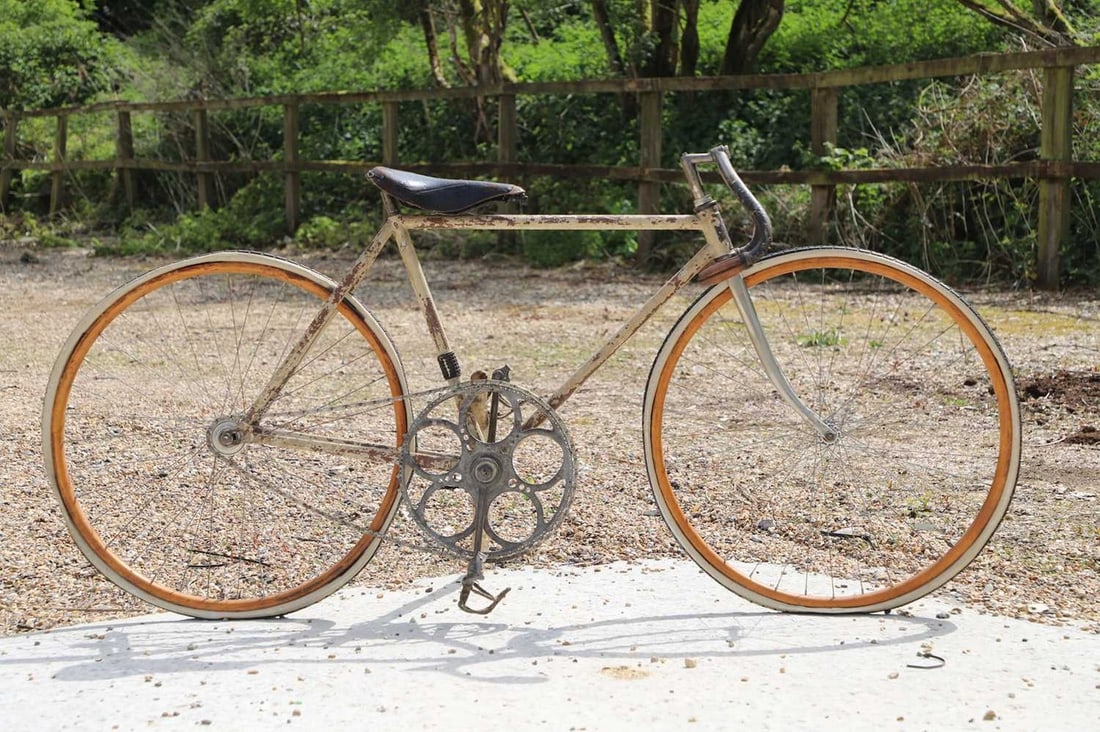 A 1907 Racycle factory competition racing bicycle, (1 of 20)