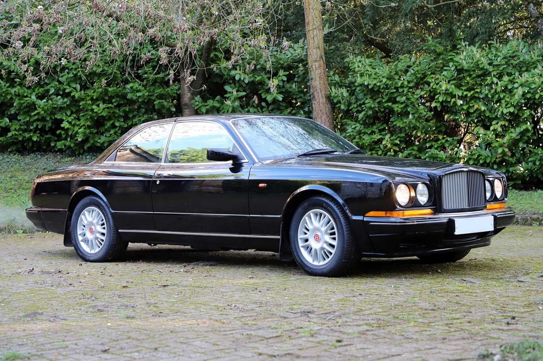 A 1994 Bentley Continental R coupé,: A 1994 Bentley Continental R coupé, Registration Number: L509WGF Vin Number: SCBZB03C9RCH52112 Odometer Reading: 65,136 Body Number: H52 Rolls-Royce: 04606T Introduced at the Geneva Motor Show, t