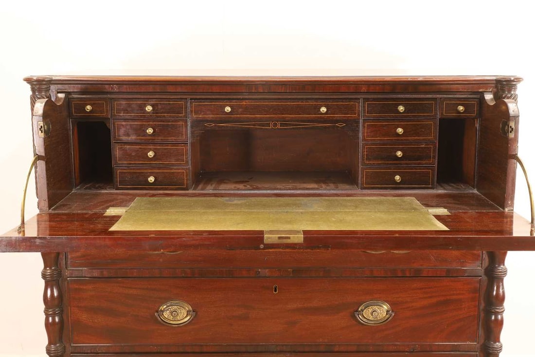 A mahogany secretaire chest of drawers, early 19th century, - 3