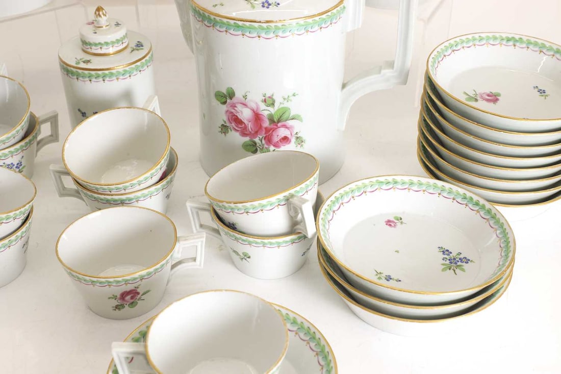 A Furstenberg part service, 19th century, - 3