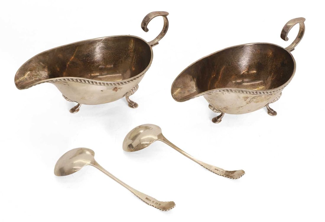 A pair of silver sauce boats, - 2