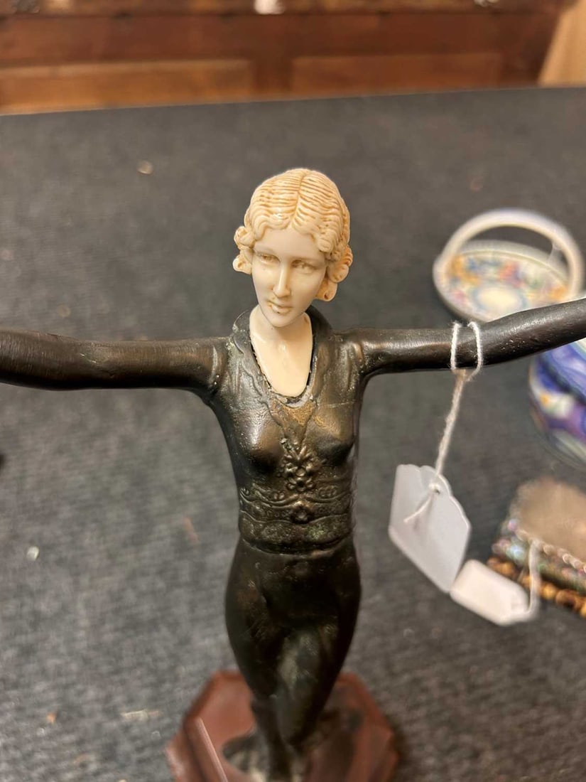 An Art Nouveau bronze and ivorine figurine, early 20th century, - 5