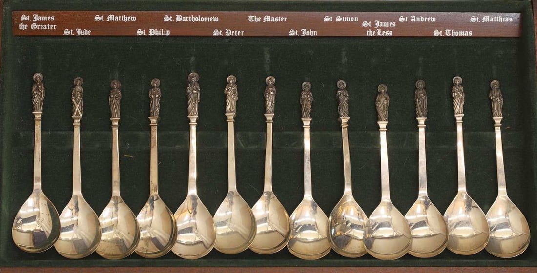 A cased set of apostle spoons, - 2