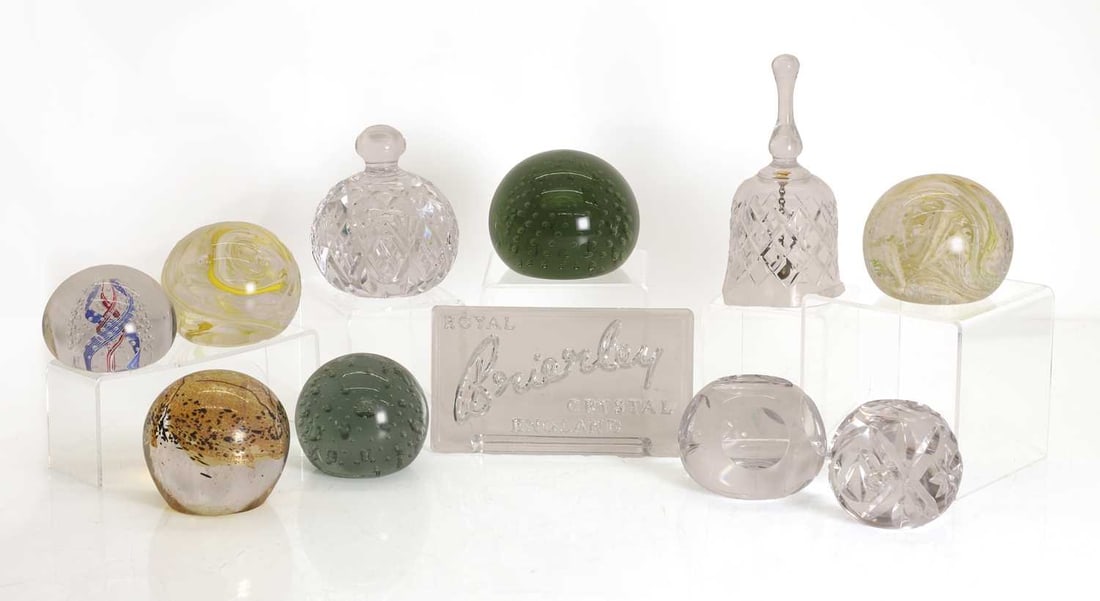A collection of glass paperweights, 20th century (1 of 3)