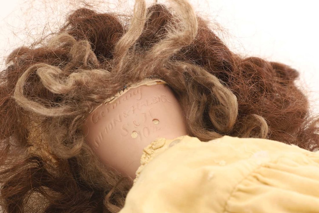 A German Simon & Halbig bisque doll, 20th century - 3