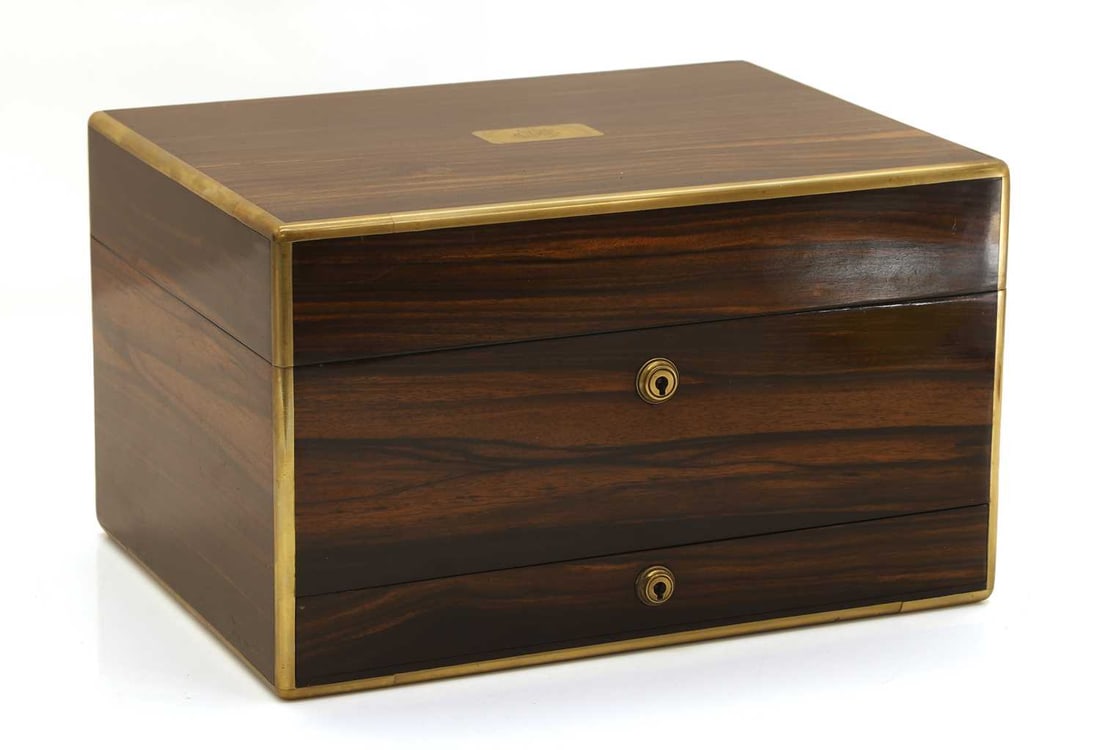 A coromandel and silver vanity set, (1 of 3)
