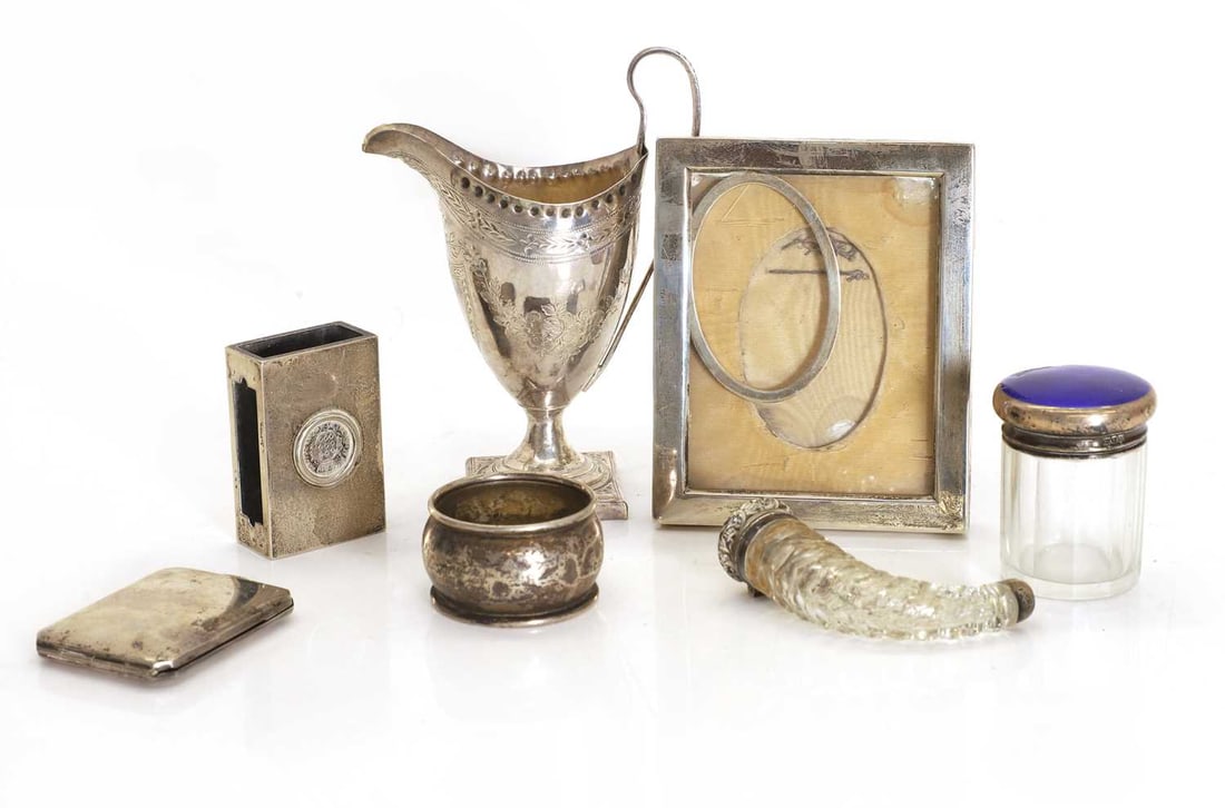 A collection of silver items, (1 of 2)