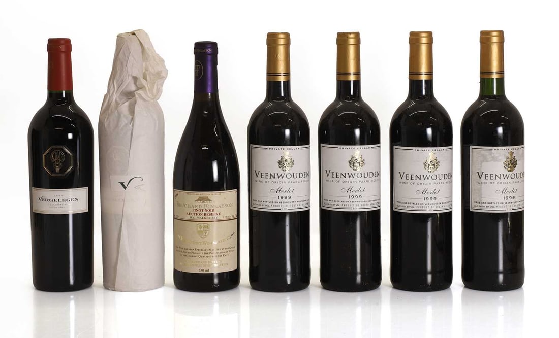 A selection of South African red wines,: A selection of South African red wines, assorted makers, vintages as per photographs ( 7 bottles in total) Shipping Disclaimer: Please note we cannot guarantee condition of contents or quality of
