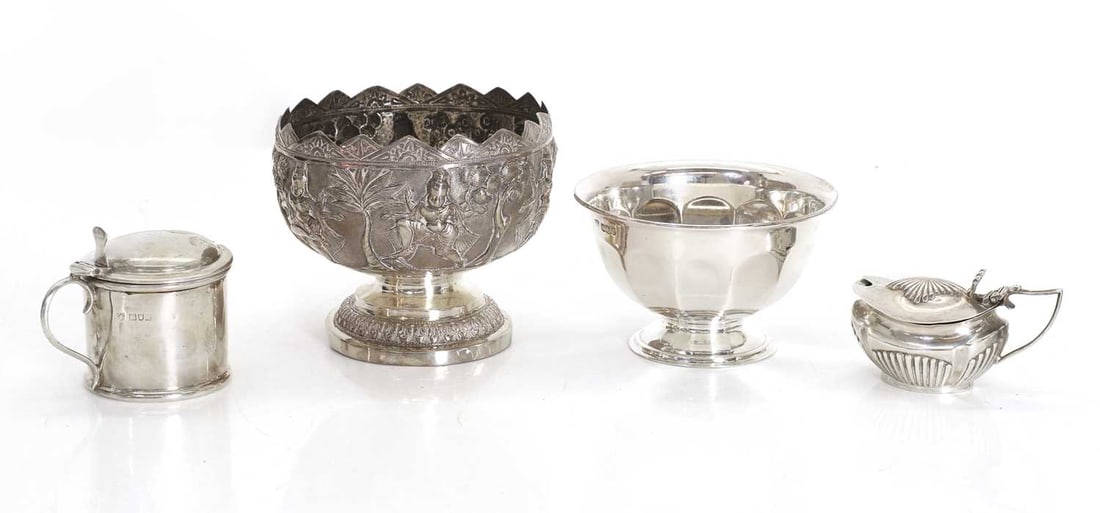 An assortment of silver items, (1 of 2)