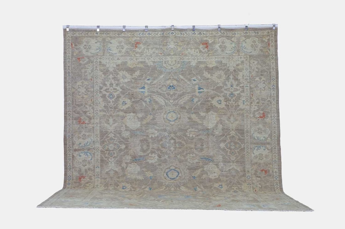 A Ziegler Sultanabad carpet, of recent manufacture, (1 of 2)