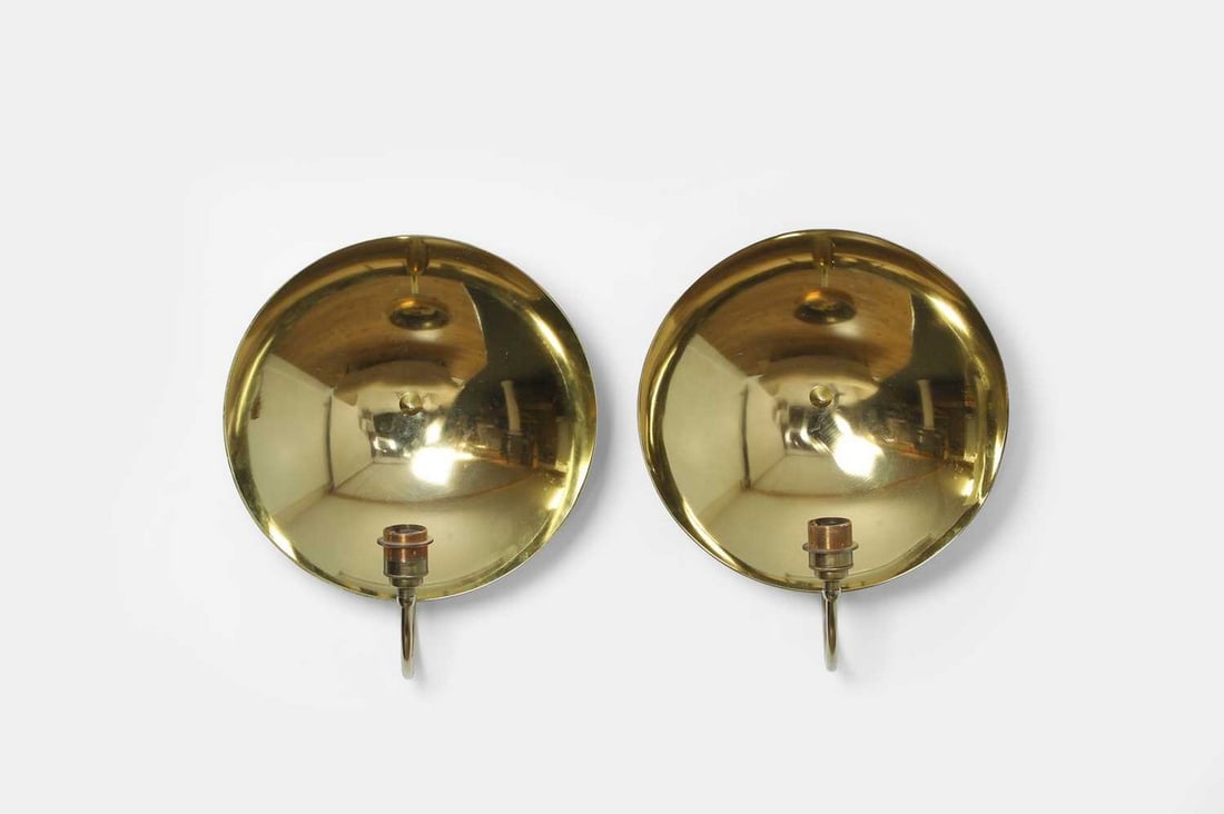 A pair of brass wall lights, 20th century, (1 of 3)