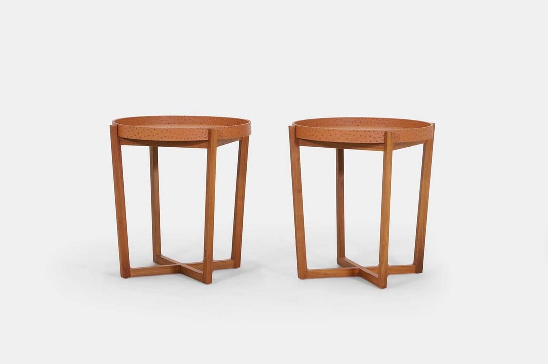 A pair of David Linley 'Ebury' side tables, of recent manufacture, (1 of 3)