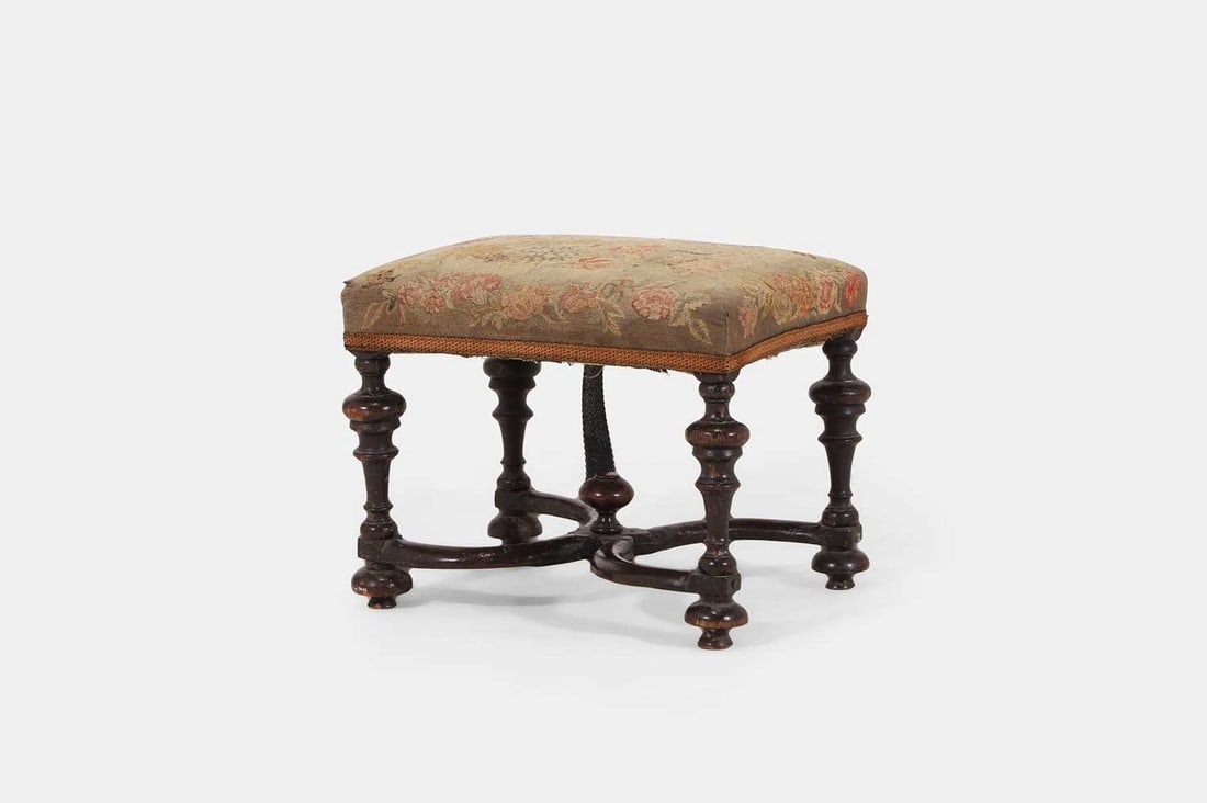 A William and Mary oak footstool, circa 1690, (1 of 2)