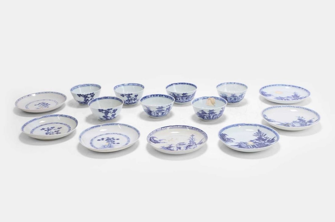 A collection of 'Nanking Cargo' blue and white porcelain teacups and saucers, Qing dynasty, circa (1 of 3)