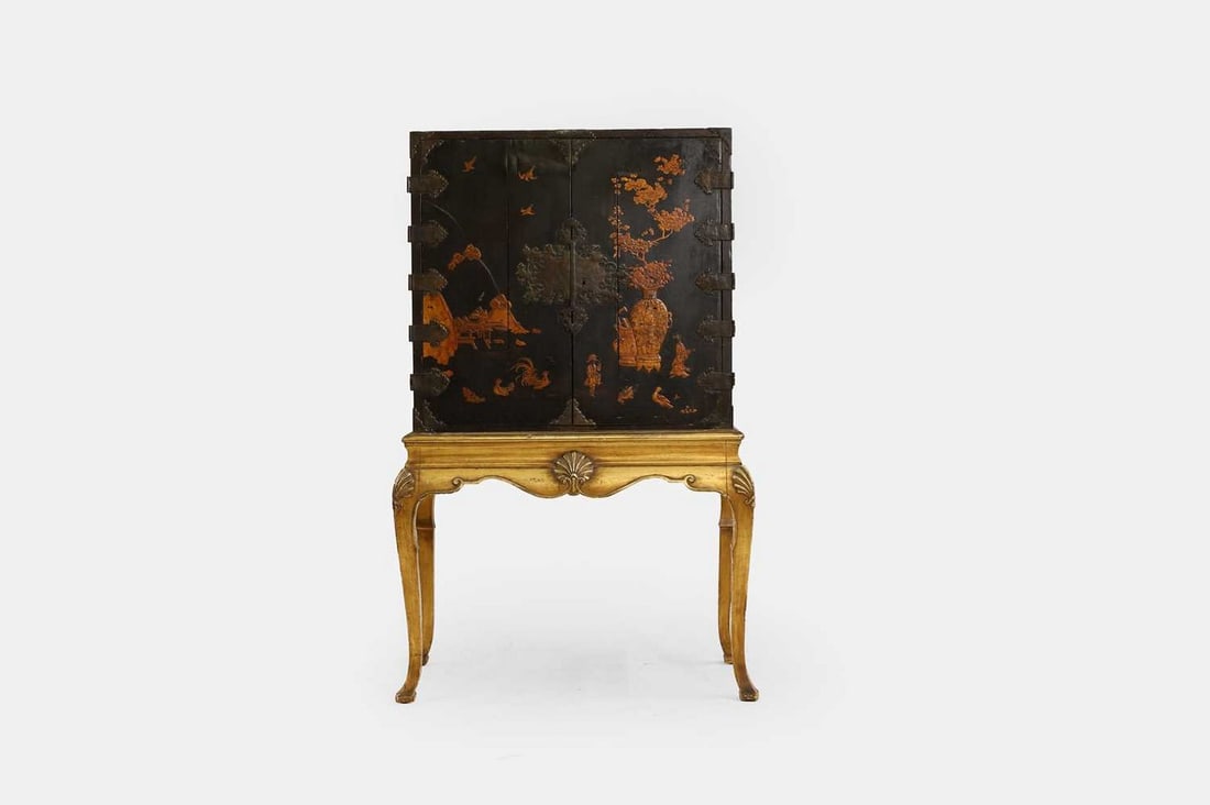 A black and gilt-japanned cabinet-on-stand, early 18th century, (1 of 3)