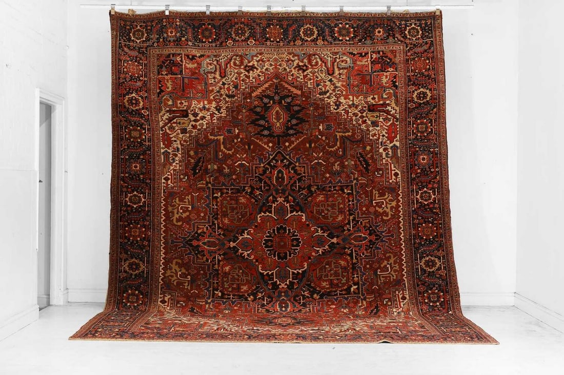 A Persian Heriz wool carpet, second half of the 20th century, (1 of 6)