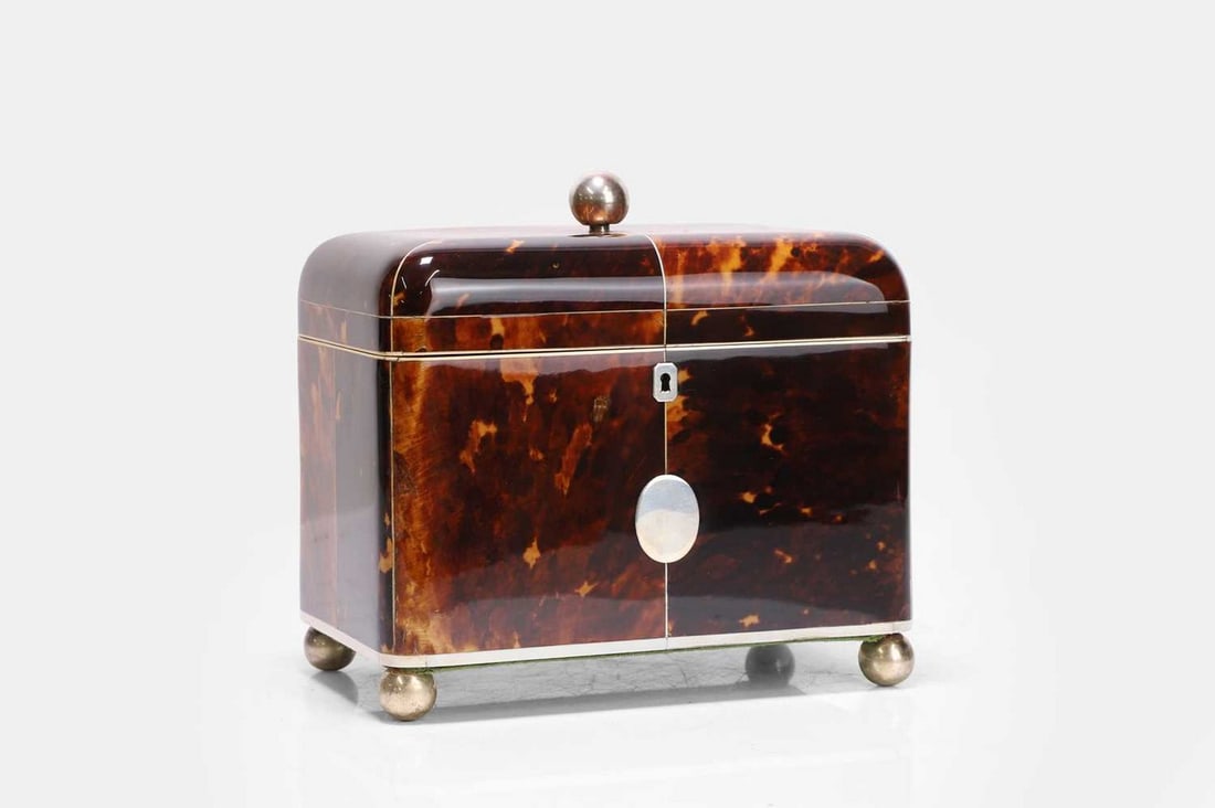 A large Regency tortoiseshell tea caddy, early 19th century, (1 of 3)