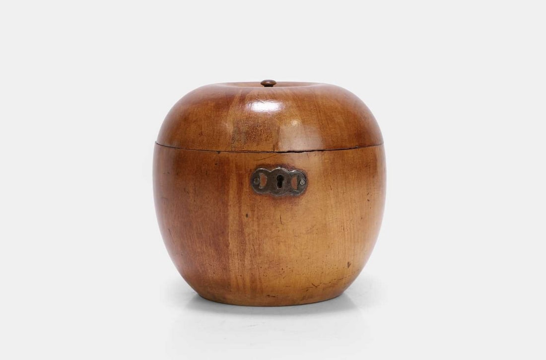 A George III fruitwood tea caddy, late 18th/early 19th century, (1 of 3)