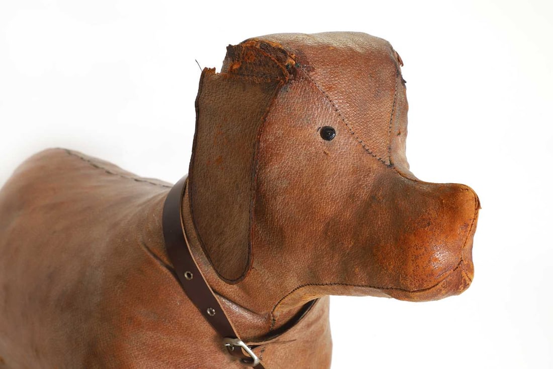 A novelty leather footstool, 20th century, in the manner of Dimitri Omersa for Liberty London, - 3