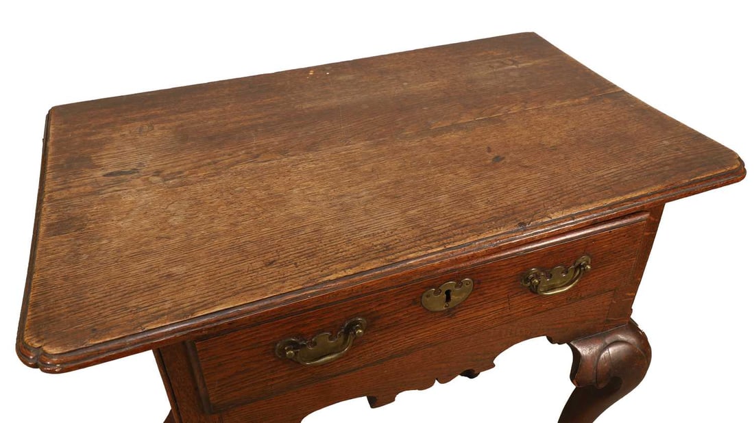 An oak single drawer side table, early 18th century, - 2