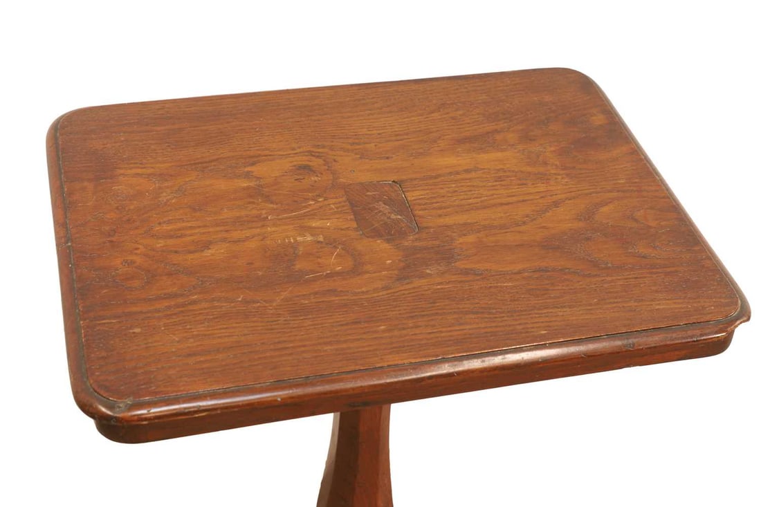 A small oak occasional table, early to mid 19th century, - 2