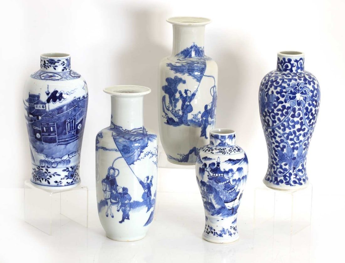 A pair of Chinese blue and white vases, 19th century, (1 of 2)