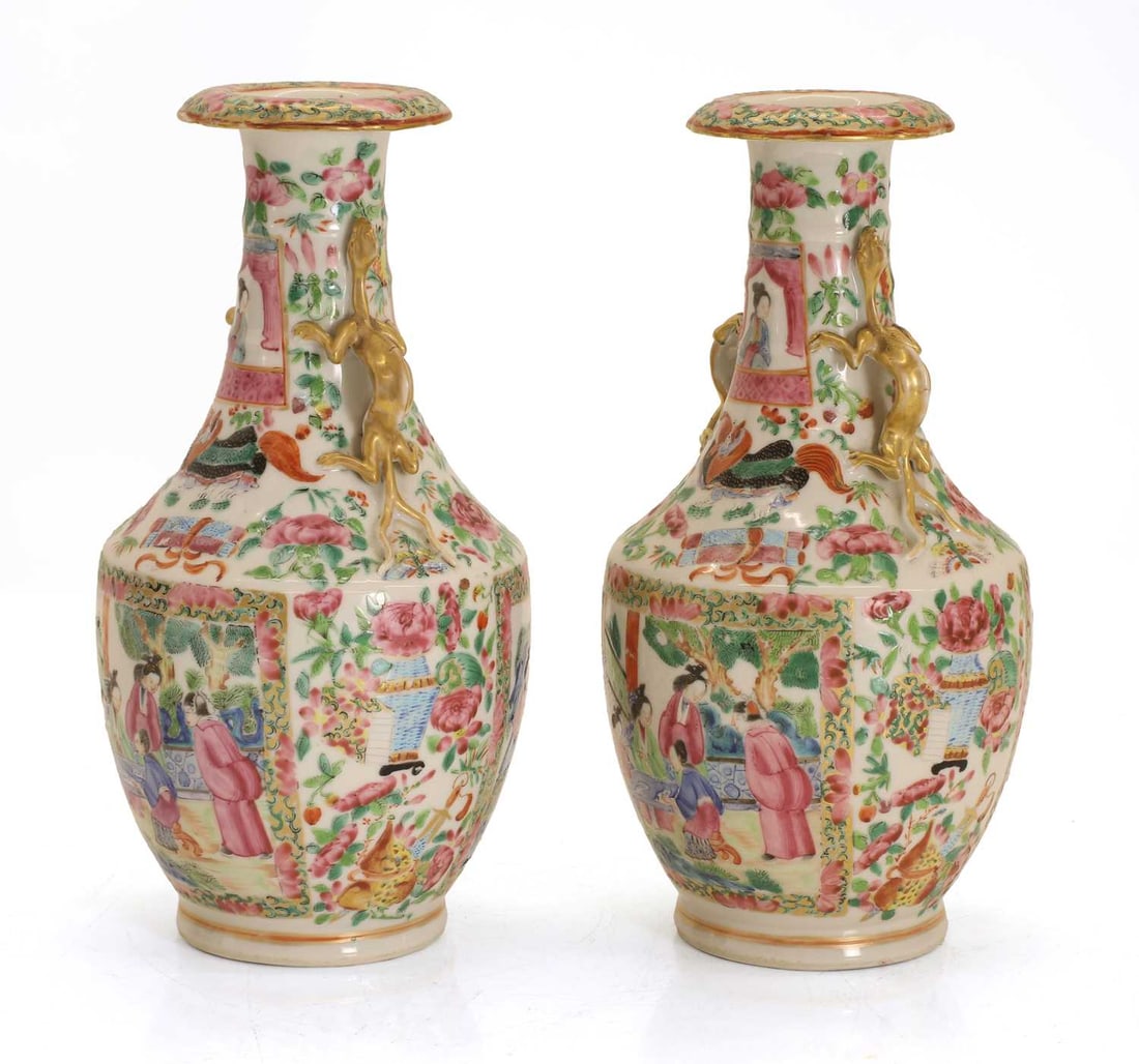A pair of Canton porcelain vases, late 19th century, - 2