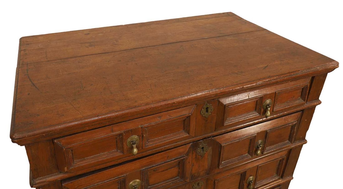 A small fruitwood chest of drawers, late 17th / early 18th century, - 2