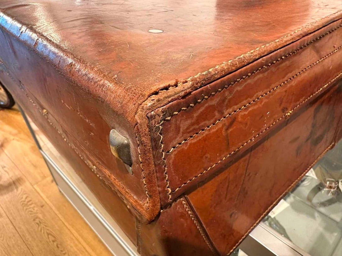 A fitted leather Bentley suitcase, - 10