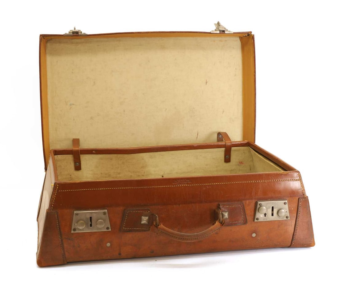 A fitted leather Bentley suitcase, - 3