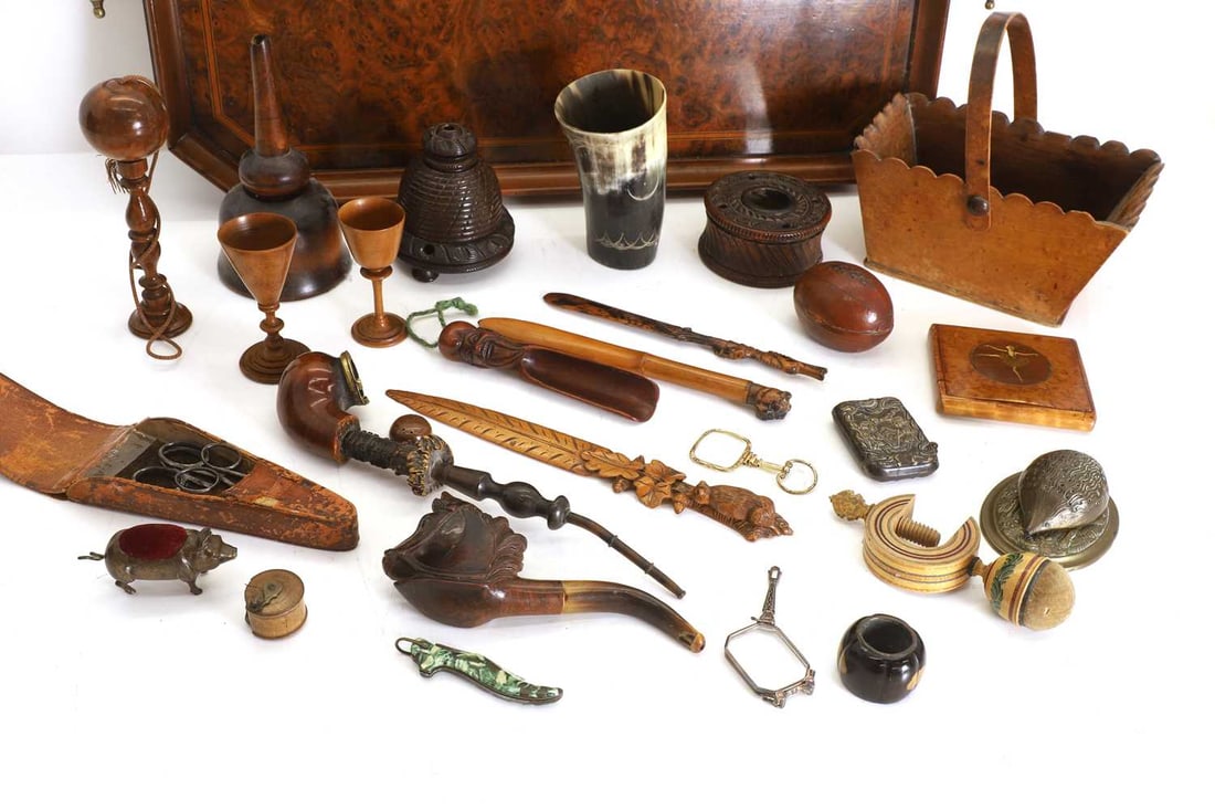 A collection of treen and collectables, 19th century and later, - 2