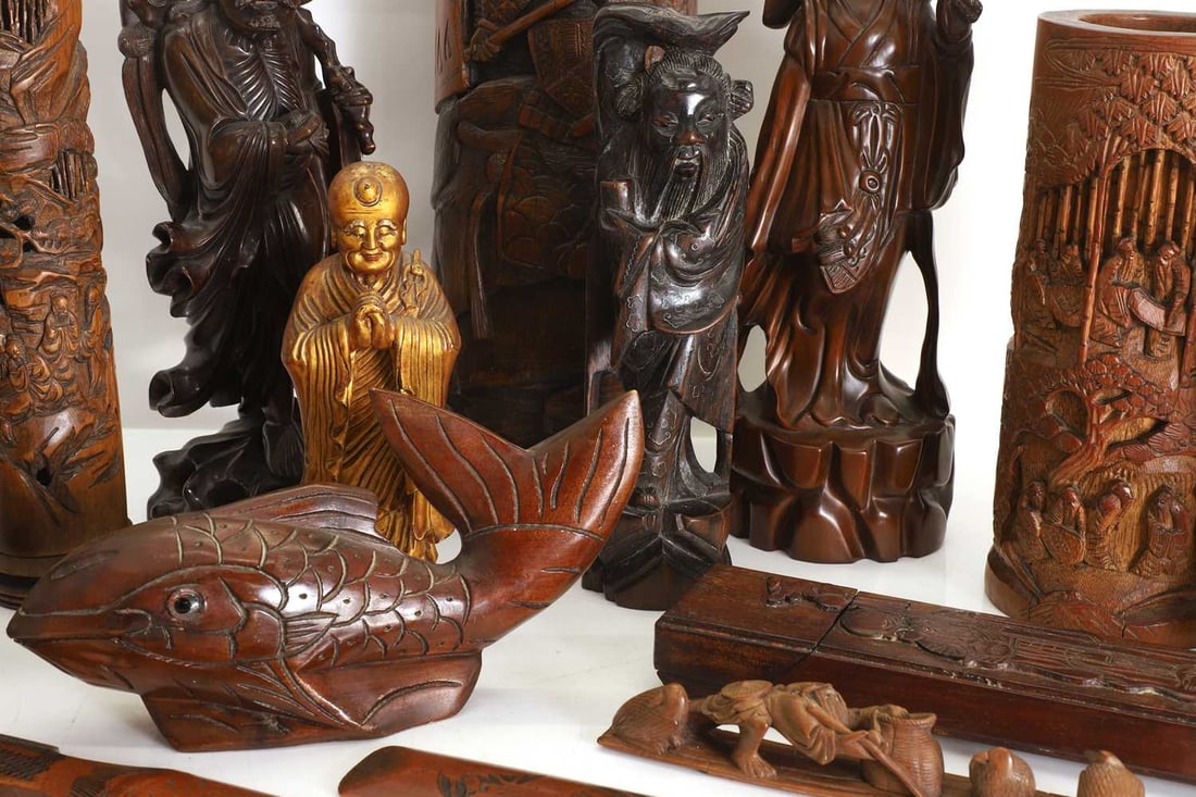 A collection of Chinese wood and bamboo items, 19th/20th century, - 2