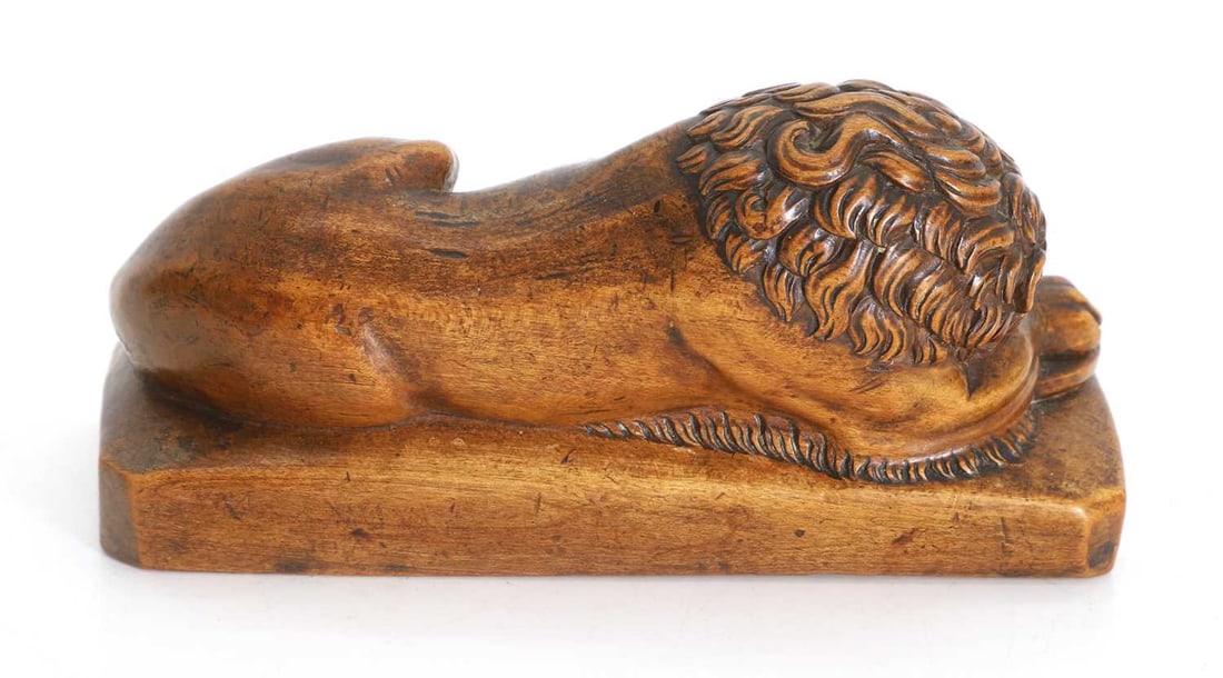 'The Lion of Lucerne', circa 1900, - 2