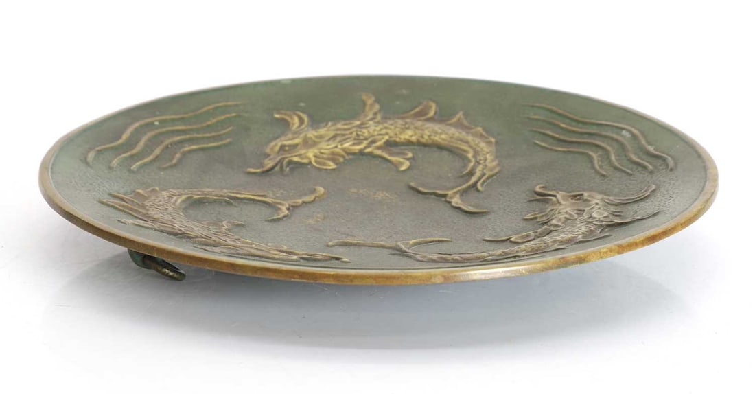 Max Le Verrier (French,1891-1973) a green patinated bronze dish, circa 1930, - 2