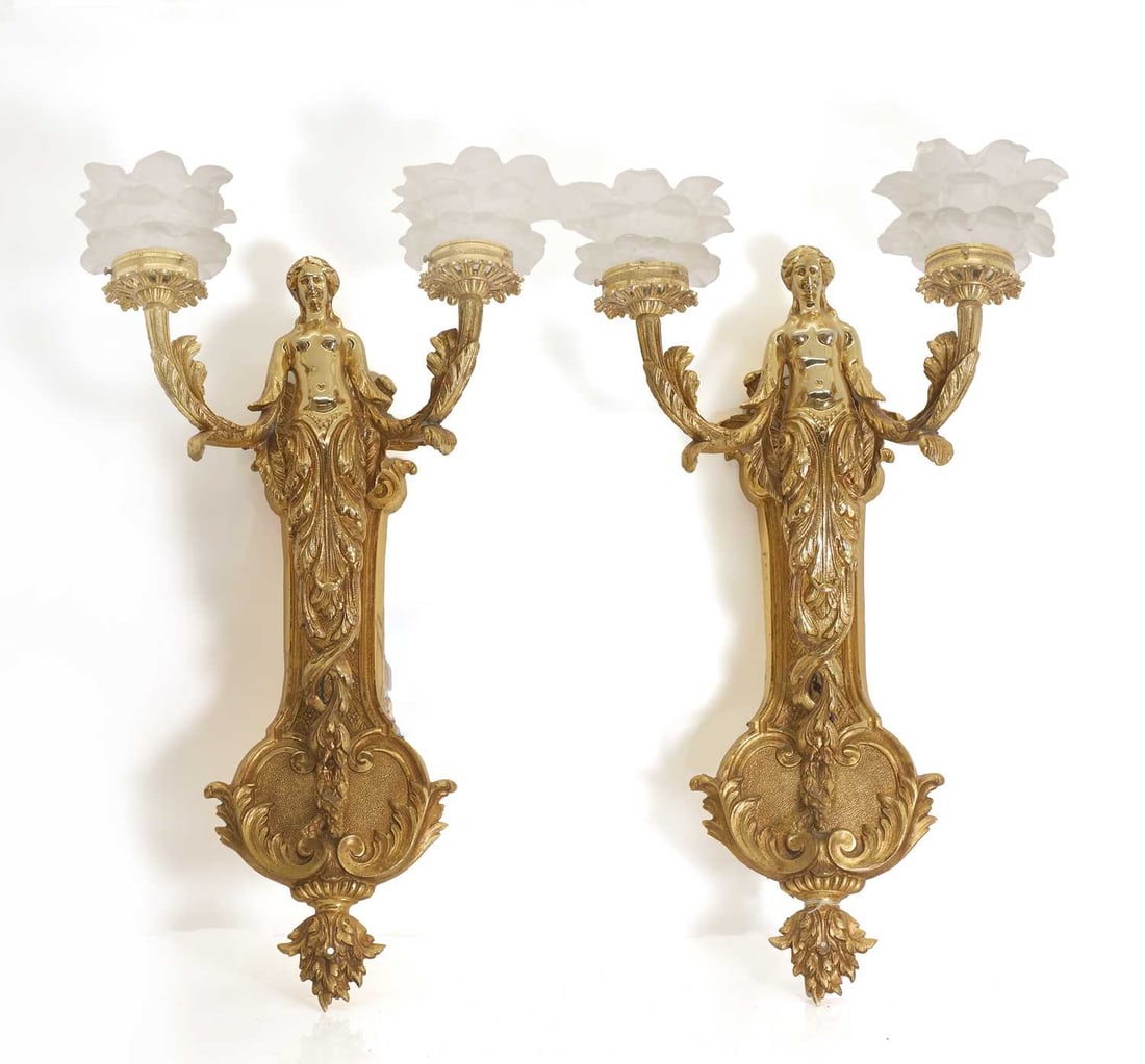 A pair of gilt metal wall sconces, 20th century, (1 of 1)