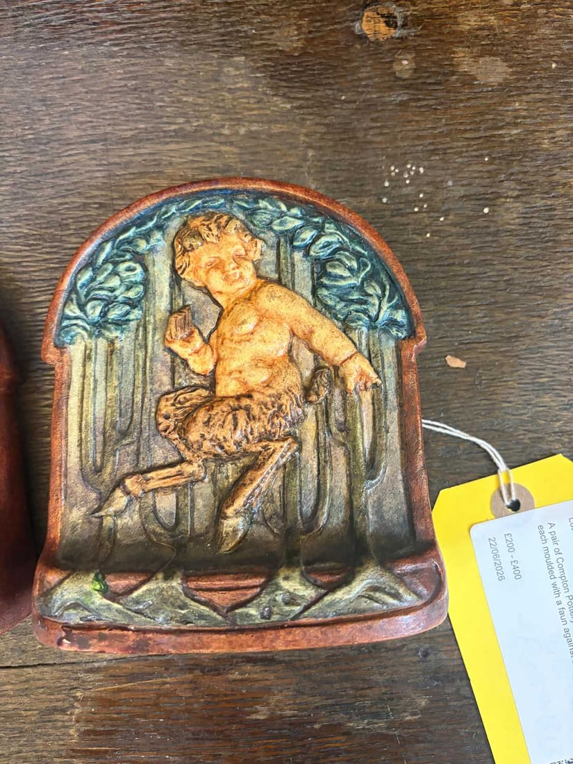 A pair of Compton Art Potters' Guild Compton Pottery bookends, 20th century, - 5