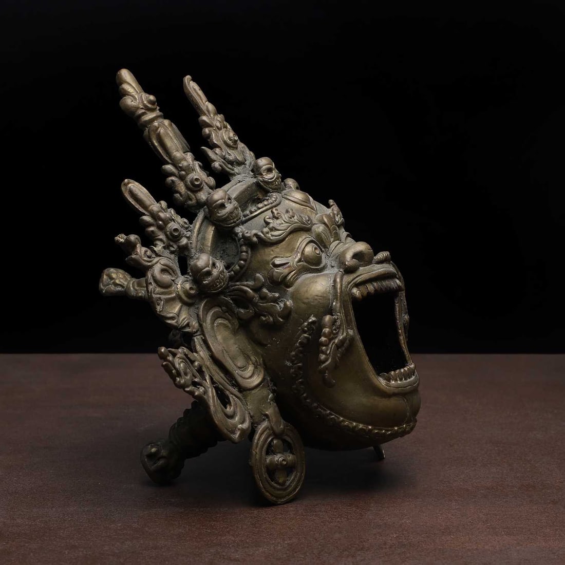 A Tibetan bronze incense burner, 19th-20th century, - 3