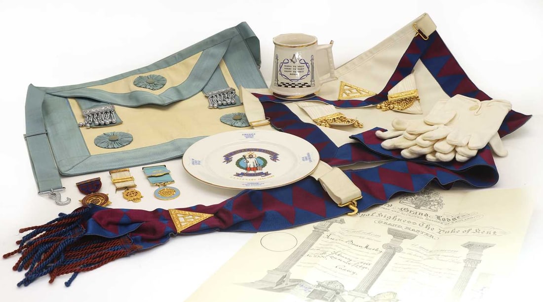 A collection of Masonic items,: A collection of Masonic items, to include three lodge medallions: a Chapter of Sincerity 1833, a Centenary Jewel, and a Royal Arch Mason breast jewel with a white ribbon, together with Masonic regalia