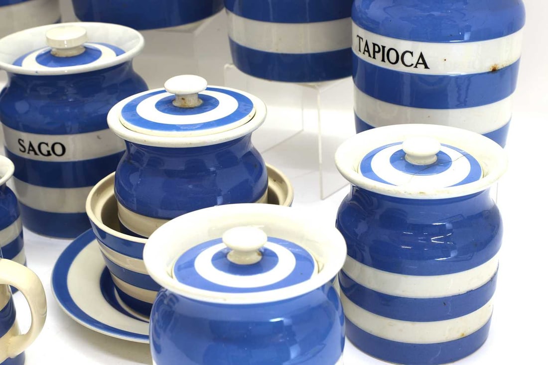 An extensive set of T G Green Cornish ware items, 20th century, - 13