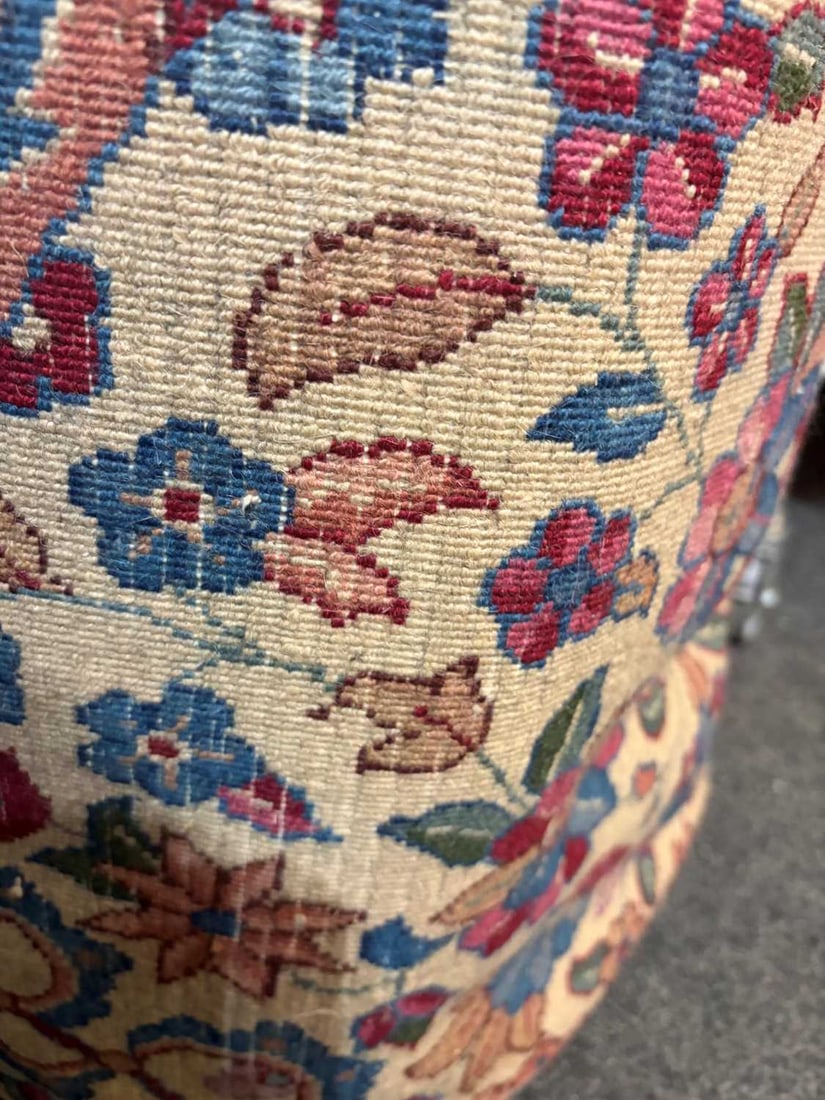 A Persian wool carpet, 20th century, - 8