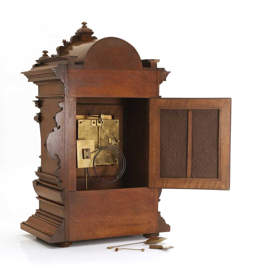 A German walnut cased mantel clock, late 19th century, - 2