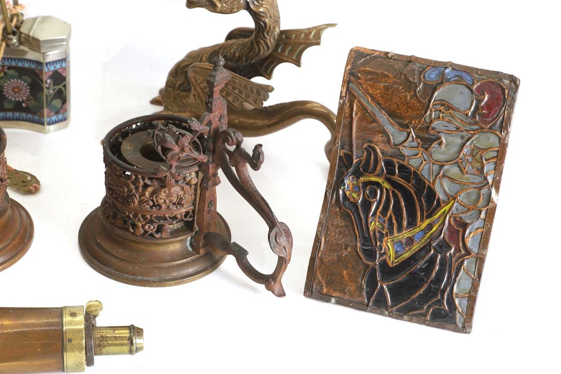 A collection of brass and cast items, late 19th century and later, - 2