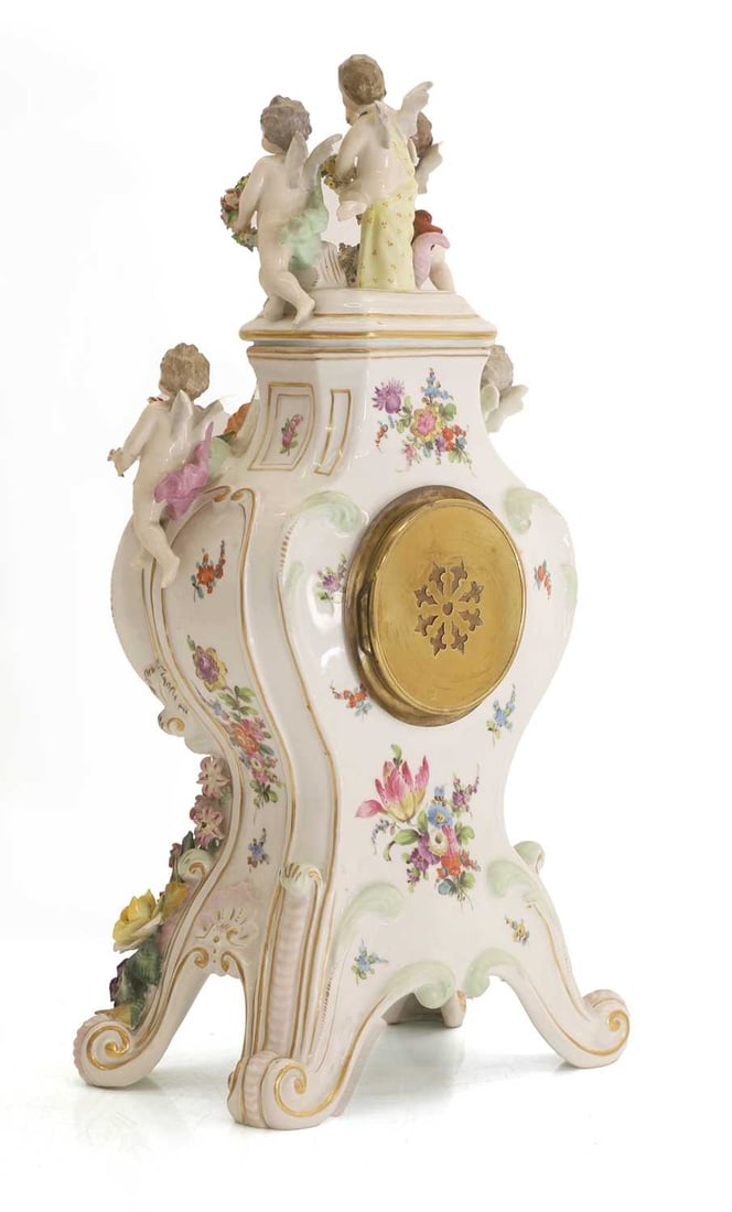 A German porcelain mantle clock, late 19th century, - 2