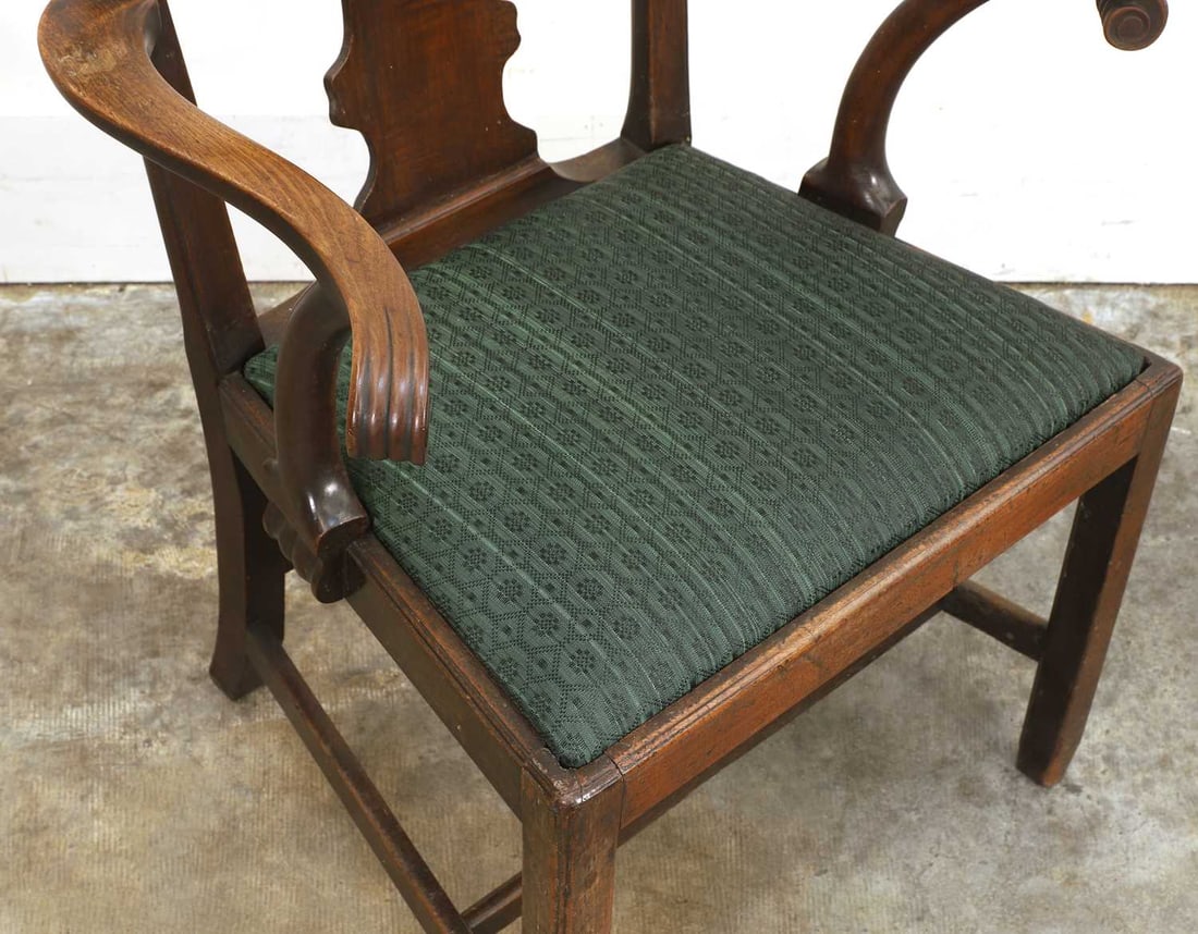 A George III gothic mahogany armchair, third quarter of the 18th century, - 2