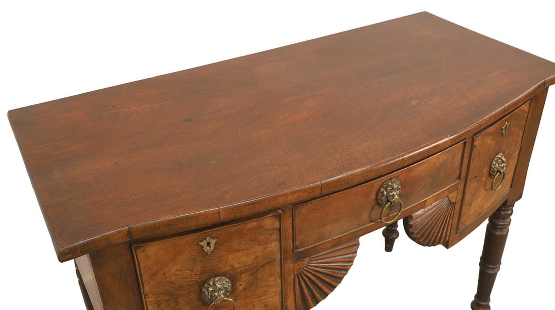 A Scottish George II mahogany bow front dressing table, early 19th century - 2