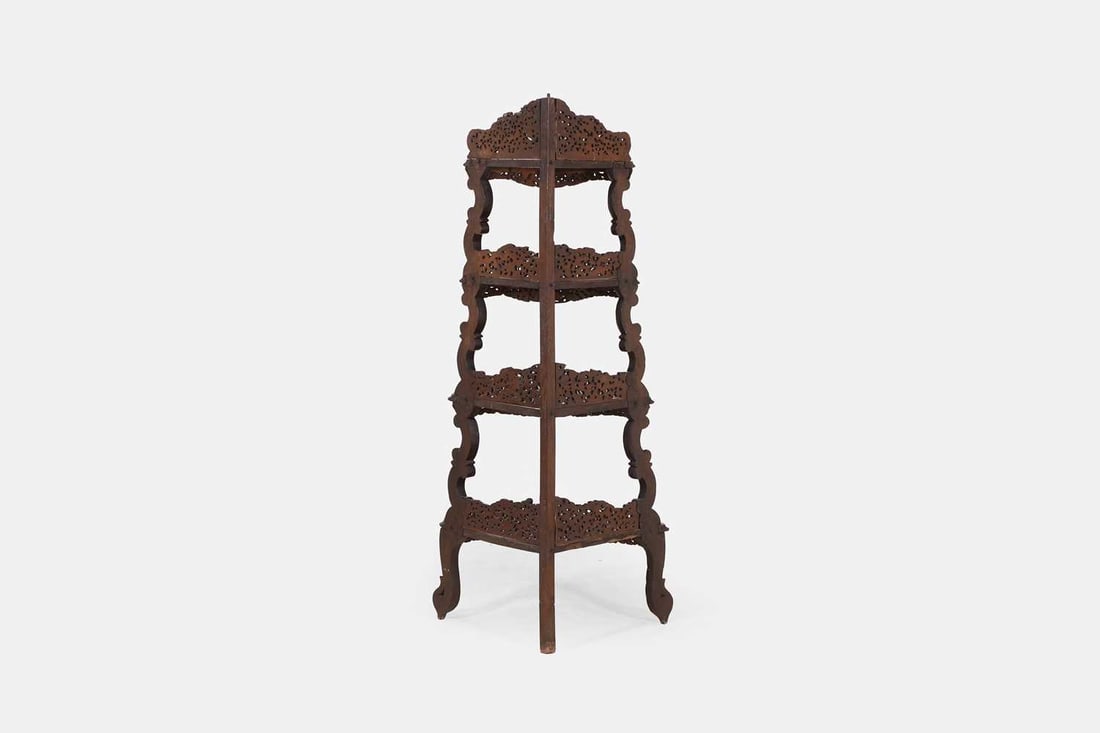 An Anglo-Indian hardwood corner étagère, late 19th century, - 2