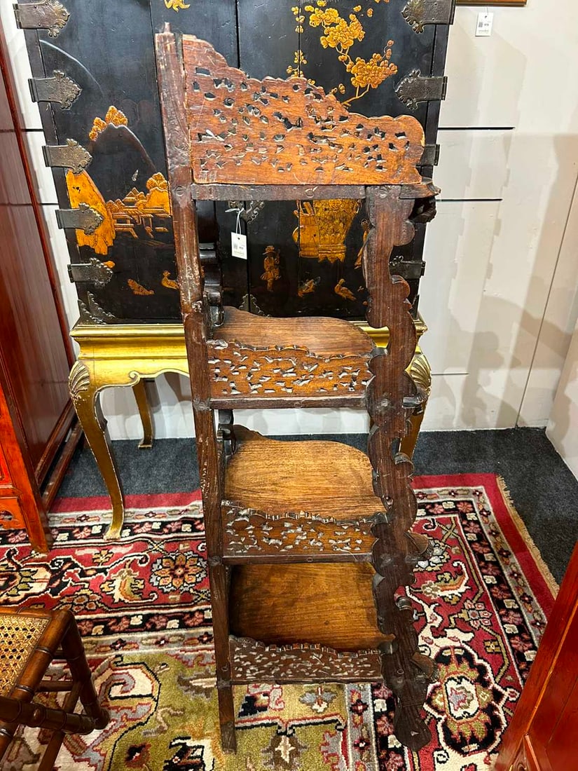 An Anglo-Indian hardwood corner étagère, late 19th century, - 6